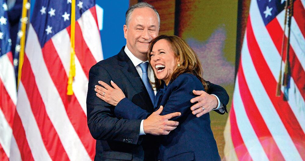 Una cita a ciegas le permitió a Kamala Harris conocer, después de sus 50 años, a su actual esposo, el abogado judío Douglas Emhoff.