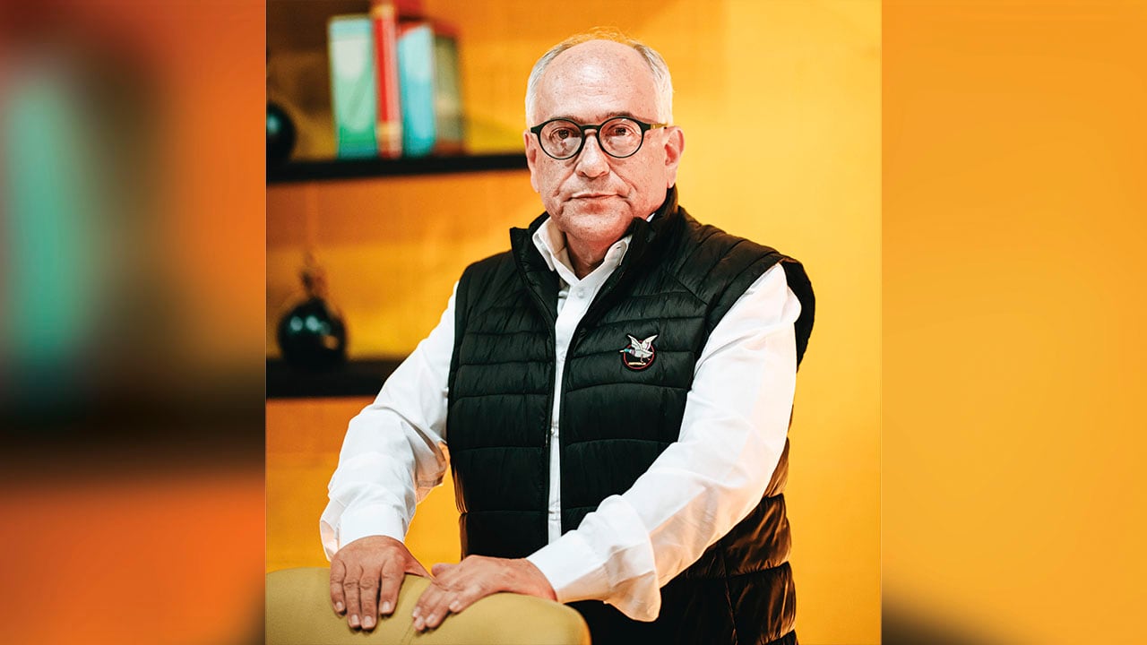 ¿Pinzón es cercano a Santos? “Es enemigo del presidente Santos en cuanto a la plataforma política que defiende”.