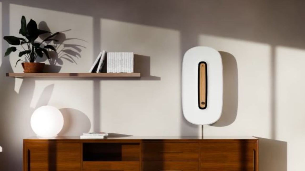 No usa gases refrigerantes y requiere menos mantenimiento.