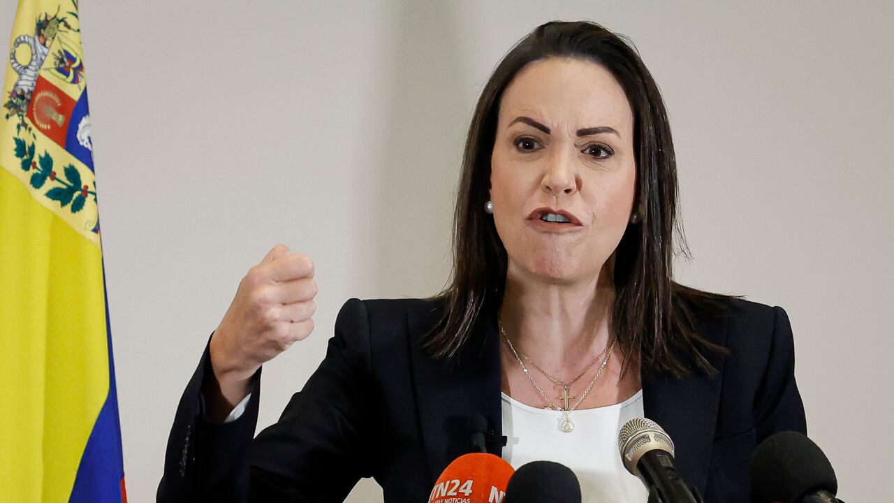 María Corina advierte que la fecha del 22 de octubre para las elecciones debe respetarse.