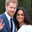 El príncipe Harry y Meghan Markle en el Sunken Garden en el Palacio de Kensington, Londres, después del anuncio de su compromiso. (Foto de Dominic Lipinski / PA Images a través de Getty Images)