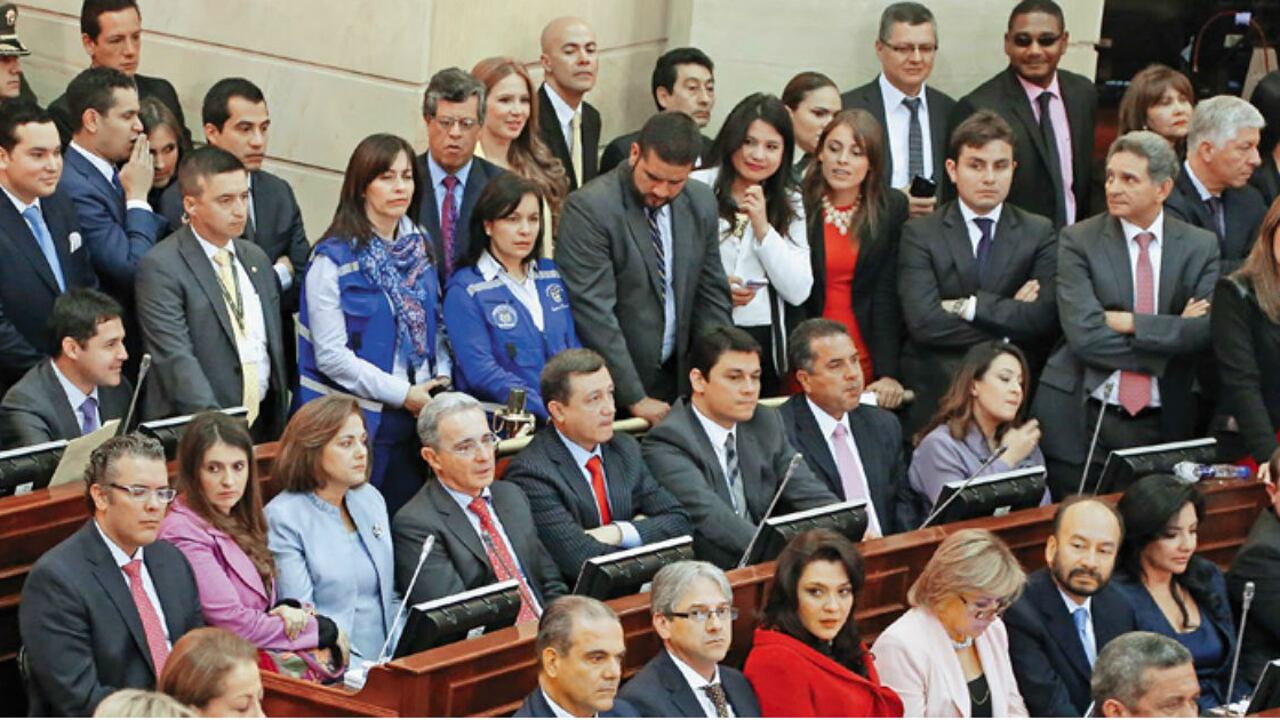 La bancada del Centro Democrático quiere hacerle un debate de control político al ministro de Defensa y a la canciller por la expulsión de los venezolanos.