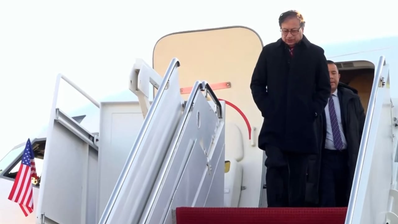 Presidente Gustavo Petro a su llegada a Washington.