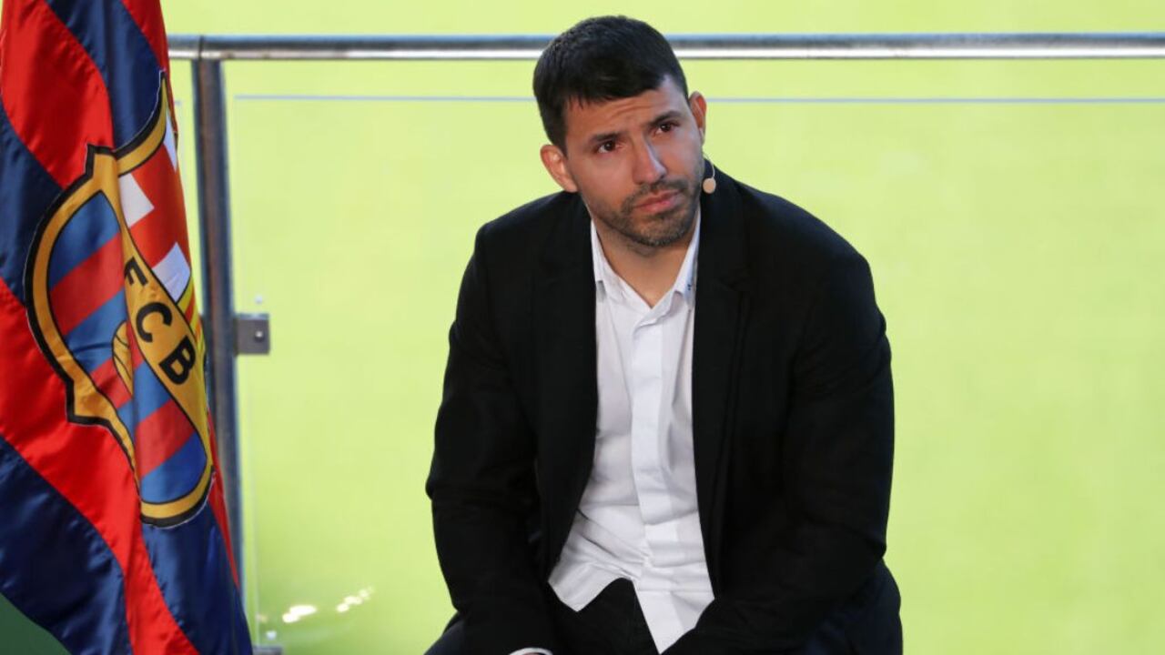 Kun Agüero habló de la posibilidad de volver al fútbol.