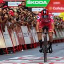 Remco Evenepoel da pasos agigantados hacia su título en la Vuelta a España 2022.