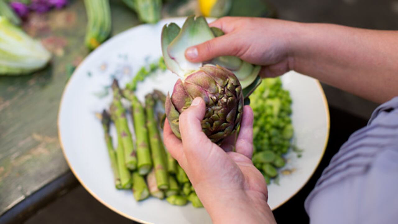 La alcachofa está compuesta de fibras.