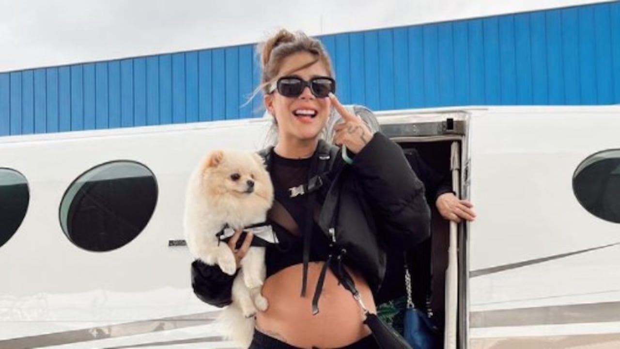 Hace unos días, Greeicy Rendón posó sin ropa y mostró lo grande que estaba la barriga de su embarazo.