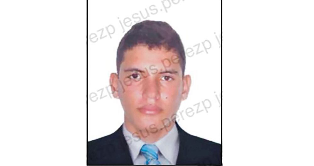 Alias Sombra fue recapturado el pasado lunes. Su testimonio podría desnudar la posible cooperación entre policías activos y las Autodefensas Conquistadores de la Sierra Nevada de Santa Marta. 