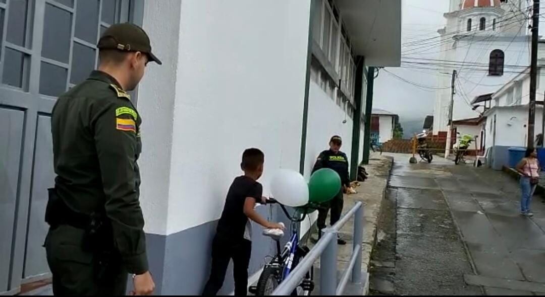 La bcicicleta que tenía el niño, representaba un riesgo por su mal estado