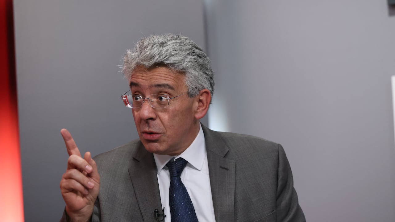El Debate con Enrique Gómez, senador de Salvación Nacional.