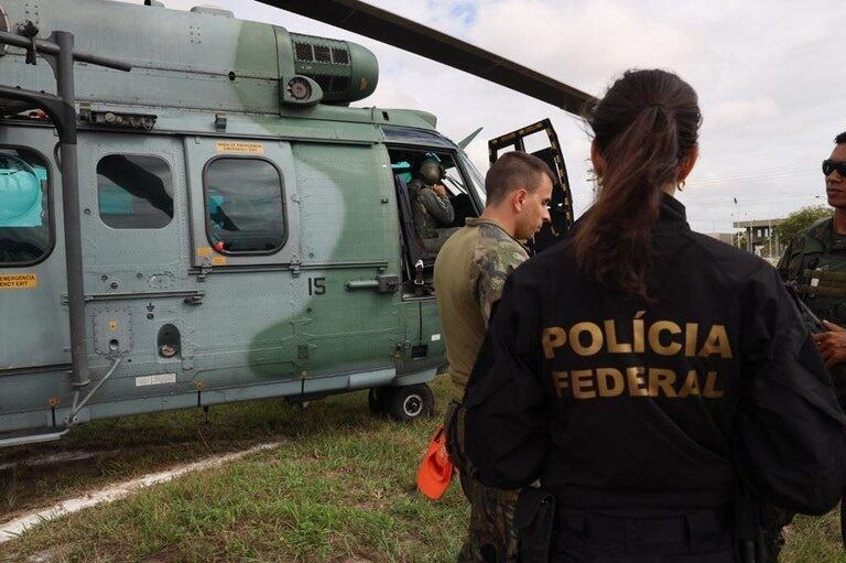 La Policía de Brasil en la Amazonía
POLICÍA DE BRASIL