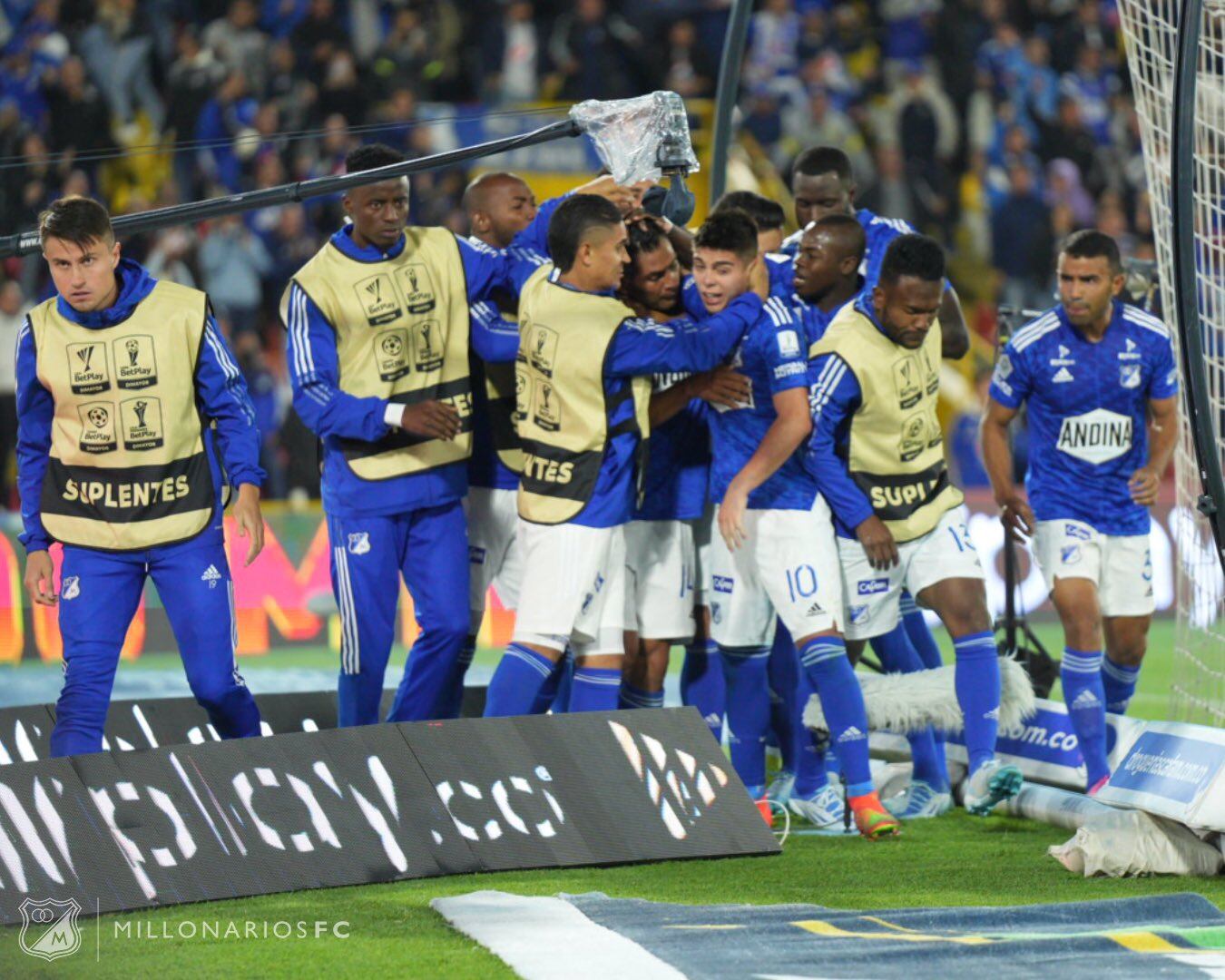 Millonarios empató 2 a 2 con el DIM en Bogotá y se clasificó a la final de la Copa Betplay. Foto: Millonarios F.C.