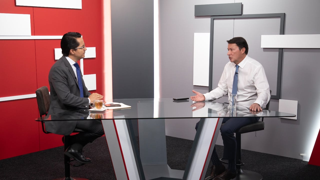 De acuerdo con el registrador Hernán Penagos, sobre las seis de la tarde del domingo se tendrá entre el 70 y 80 por ciento del preconteo nacional de las elecciones presidenciales.