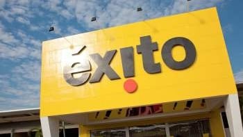 Fachada de un almacén del Grupo Éxito en Medellín.