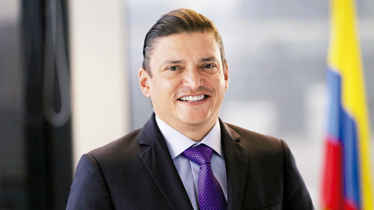 Tito Crissien, ministro de ciencia, tecnología e innovación de Colombia