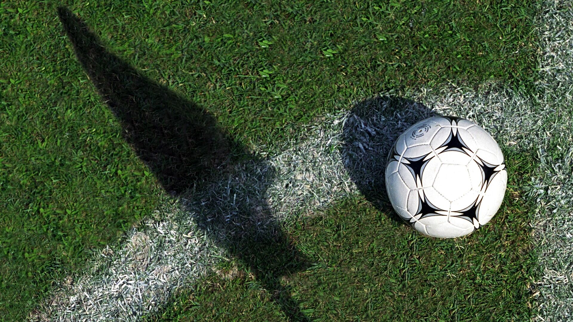 El fútbol también están dentro de las predicciones de Mhoni