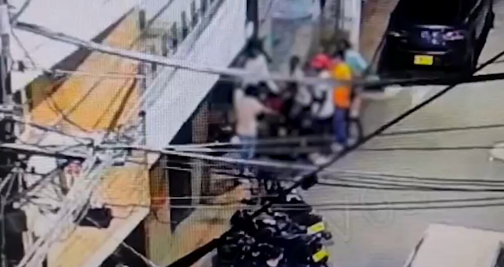 En video quedó registrado el homicidio de un joven de 20 años en Medellín.