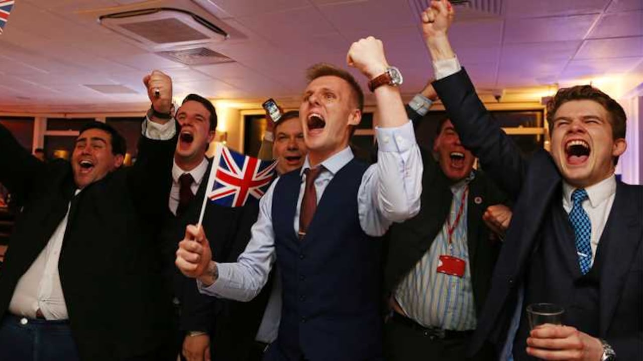 Con 200 de las 382 circunscripciones ya escrutadas, el "no" a la UE ganaba con el 51,69%.