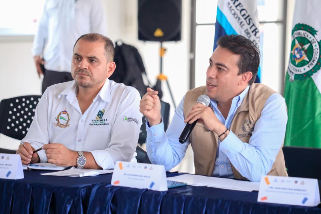 El registrador Alexander Vega anunció el secuestro de la funcionaria que fue sacada de su lugar de trabajo en Norte de Santander.