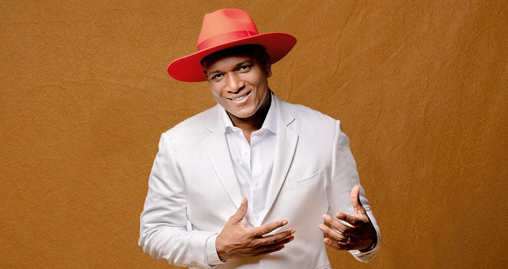 "Con la Suprema Corte ensayábamos y grabábamos en Estudios Niche. Un día, después de grabar el primer álbum, Andrés Viáfara, el director musical, hizo una alianza con Niche, y por eso me presentó al maestro Varela. “¿Y canta bien?”, dijo Jairo. “Probalo”, respondió Viáfara. 