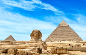 Pirámides de Giza y Esfinge en El Cairo, Egipto