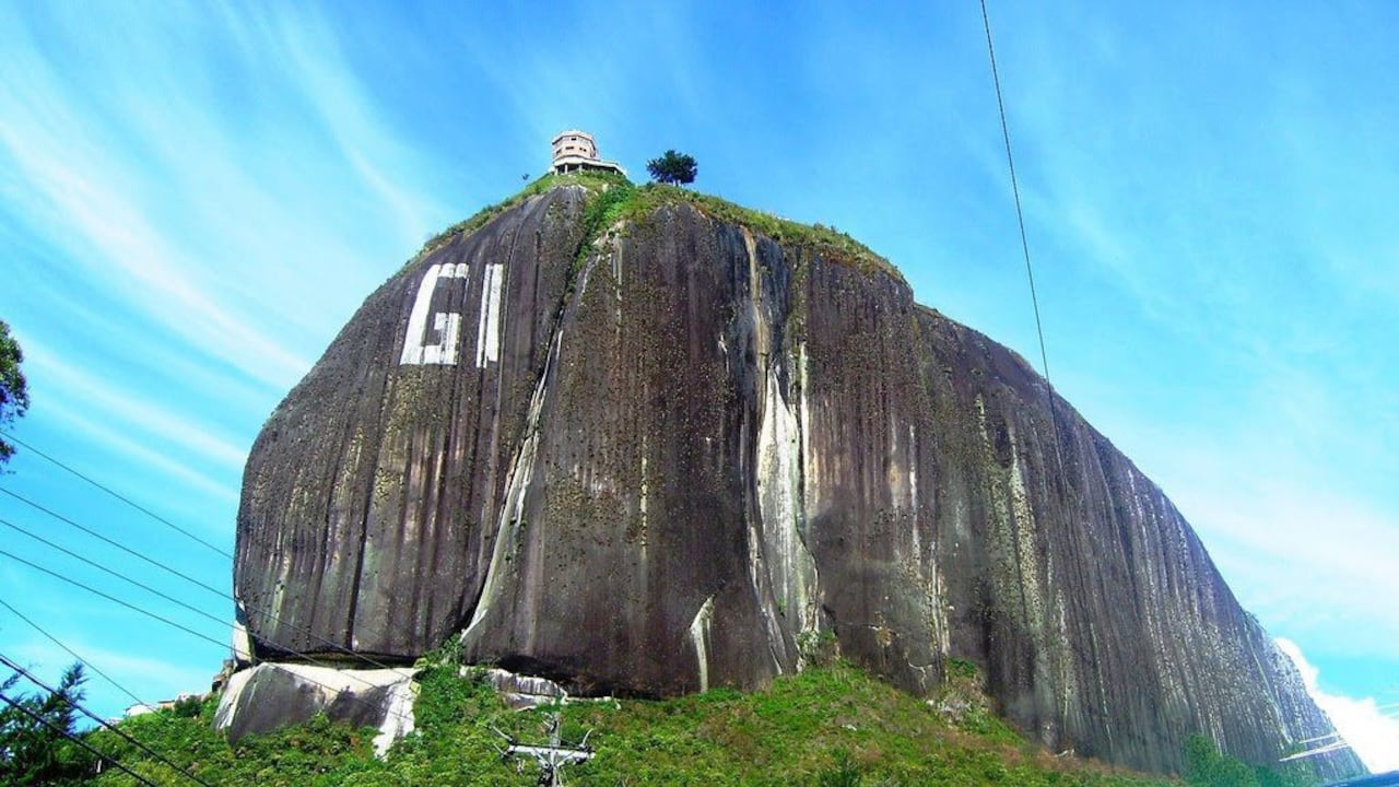 Aunque la marca de la piedra asemeja un número 61, realmente era el inicio de la palabra Guatapé.