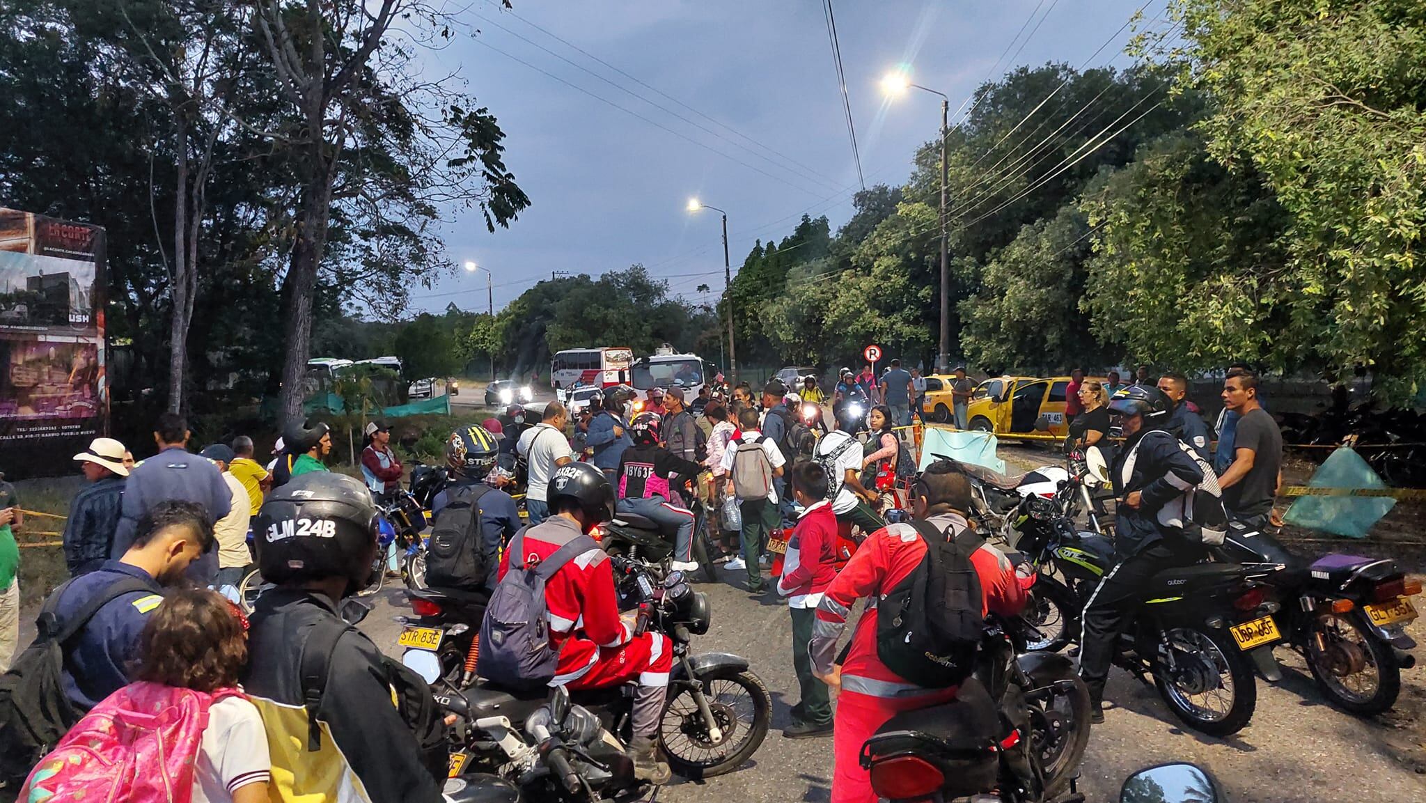 Más de 25 mil personas estarían afectadas por la falta de agua potable.
