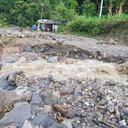 Quebradas en la zona han provocado las afectaciones en la vía.