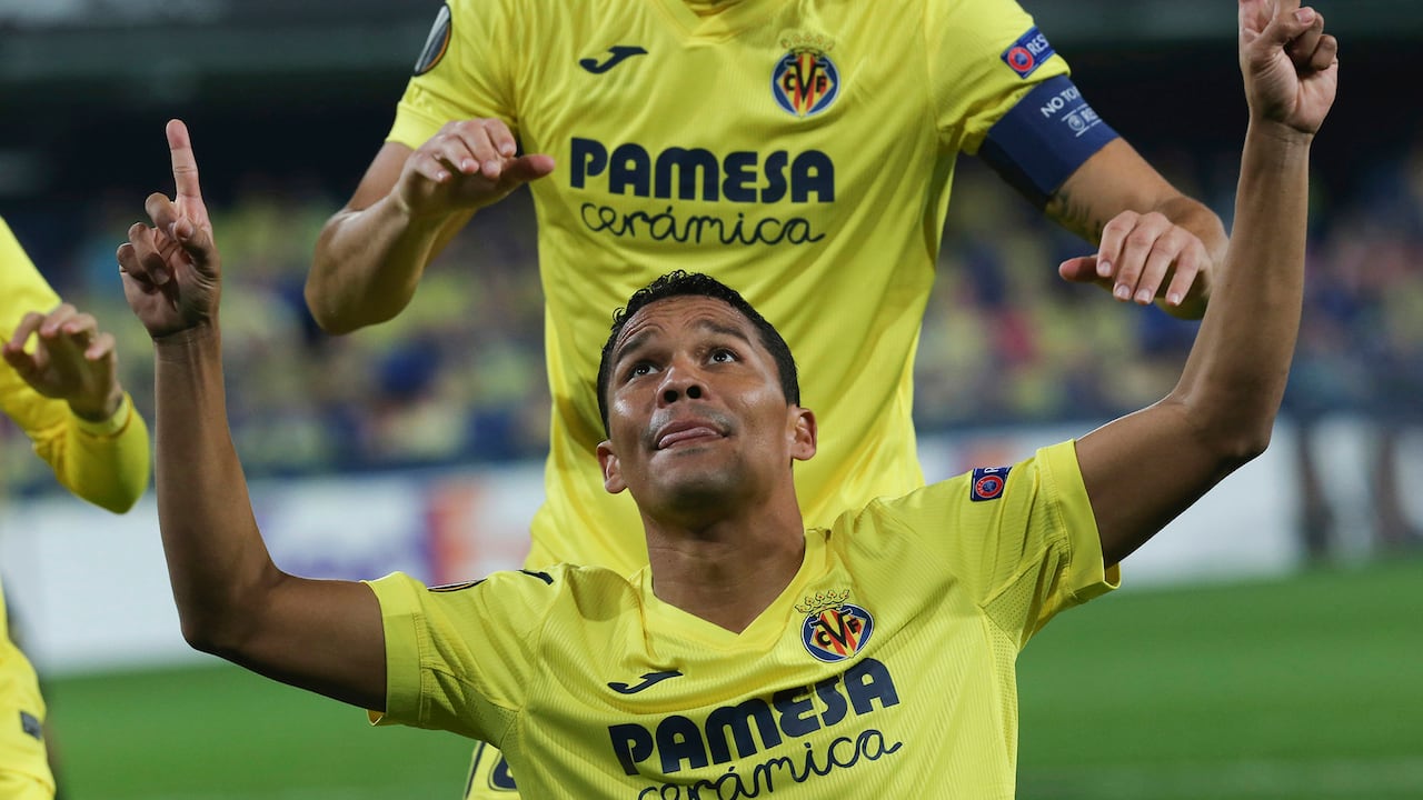 Villareal's Carlos Bacca reacts after scoring the opening goal during a Europa League Group I soccer match between Villarreal and Maccabi Tel-Aviv at the Ceramica stadium in Villarreal, Spain, Thursday, Nov. 5, 2020. (AP Photo/Alberto Saiz)