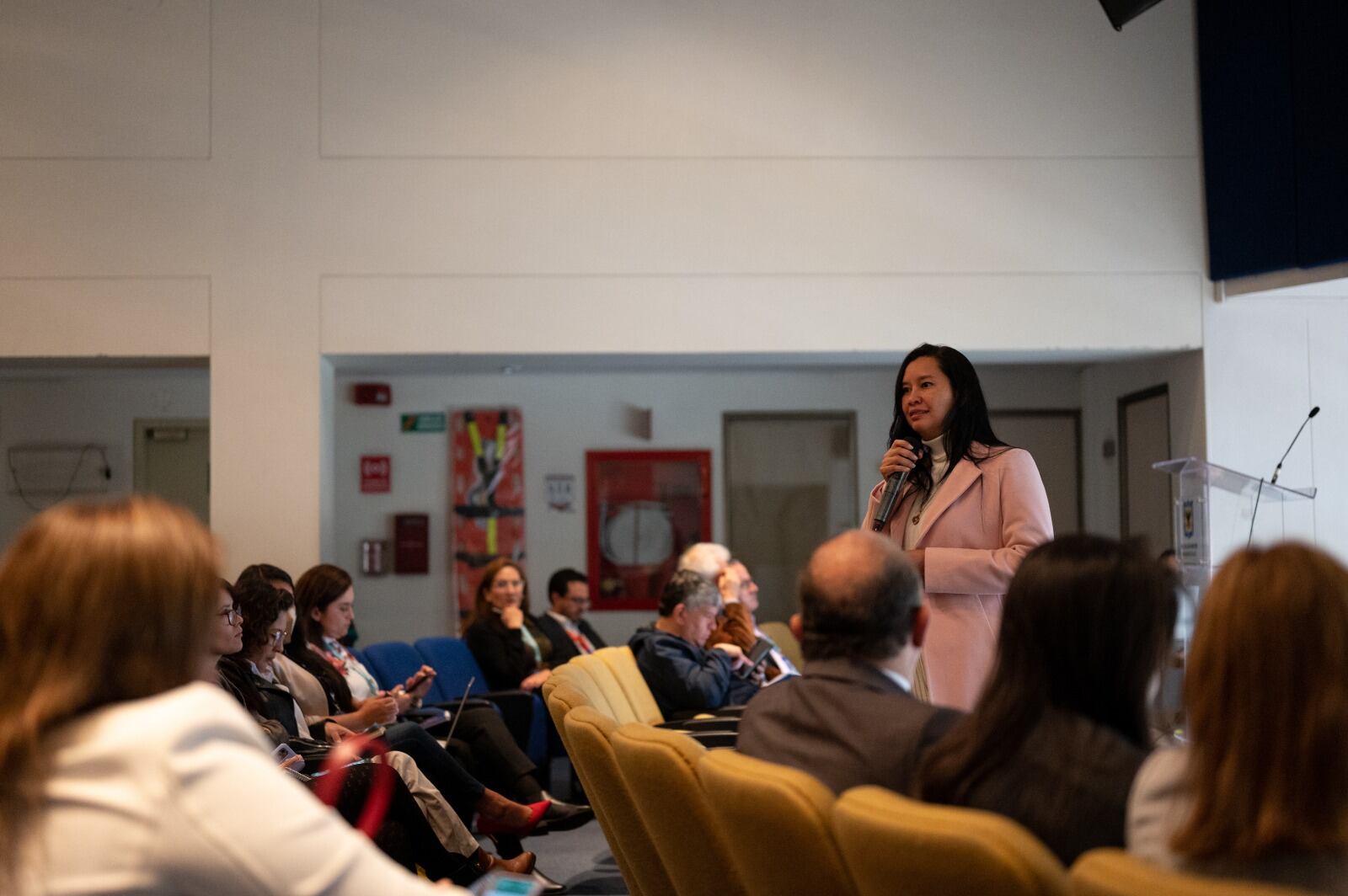 Sector público y privado de Bogotá firmaron acuerdo para atención de urgencias sin barreras de las mujeres gestantes.