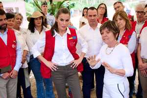 CALI, COLOMBIA - JUNE 14: Queen Letizia of Spain visits the Ecomun Coffee Cooperative during the second day of her trip to Colombia on June 14, 2023 in Cali, Colombia. Queen Letizia of Spain makes a three-day trip to Colombia to learn about various projects in which Spanish cooperation works in the country. This is the eighth trip that Queen Letizia of Spain has made to give visibility to the programs that Spanish cooperation develops in areas considered priority. (Photo by Carlos Alvarez/Getty Images)