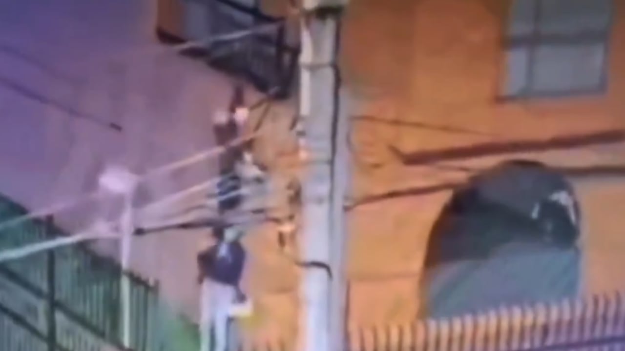 Los sospechosos habrían sido captados por las cámaras de vigilancia del sector.