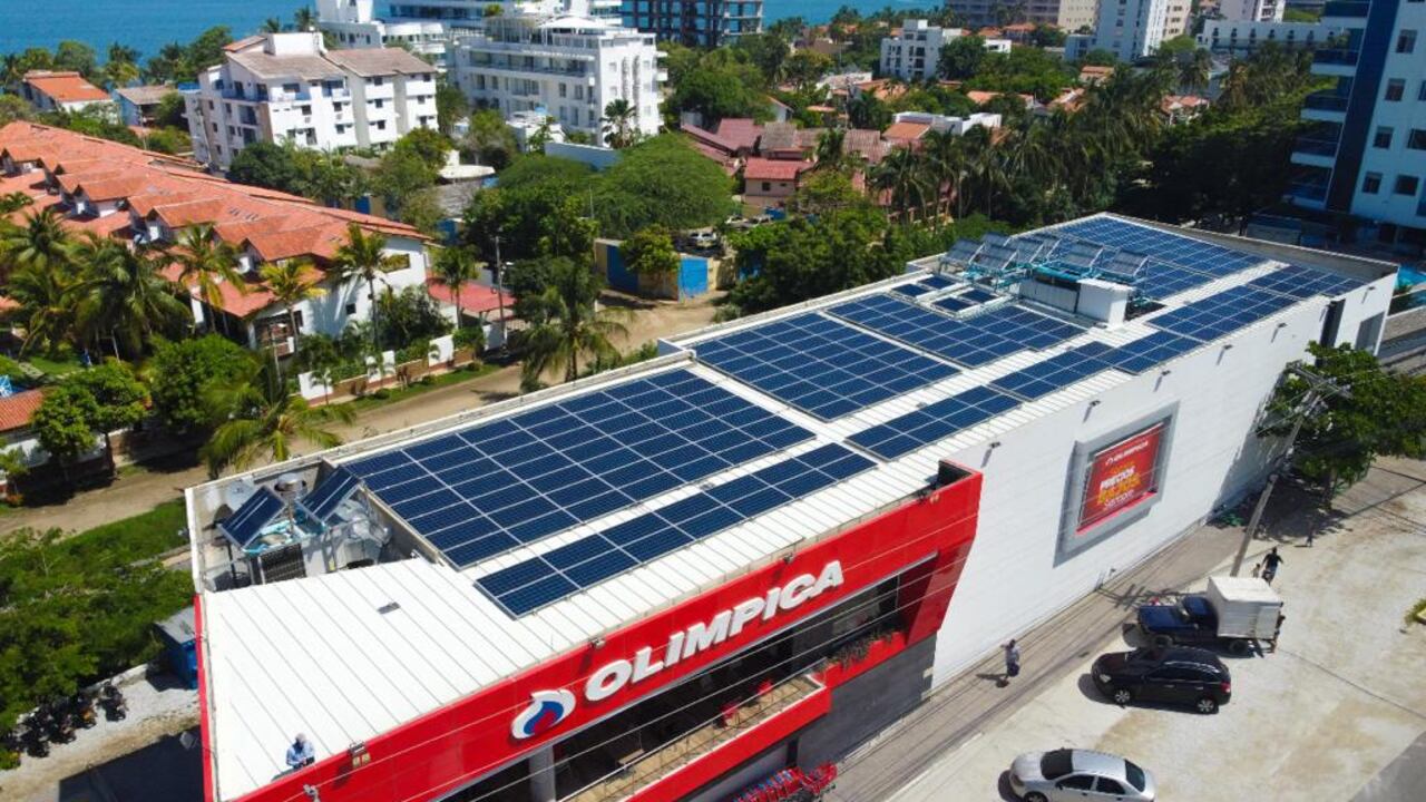 Supertiendas y Droguerías Olímpica cuenta con 50 puntos de venta que operan con energía solar.
