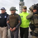 Antes de su extradición a Estados Unidos, el exjefe del Clan del Golfo Dairo Antonio Úsuga alcanzó a salpicar a varios políticos con presuntos nexos con grupos paramilitares.