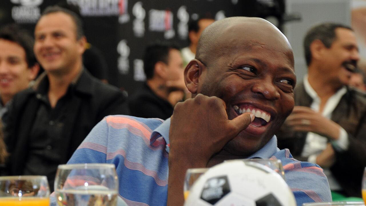 Habrá línea de condones de Asprilla.