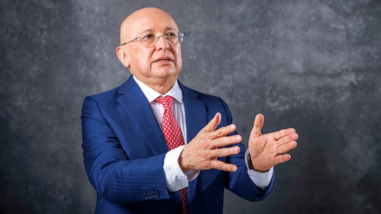 Eduardo Montealegre en diálogo con SEMANA.