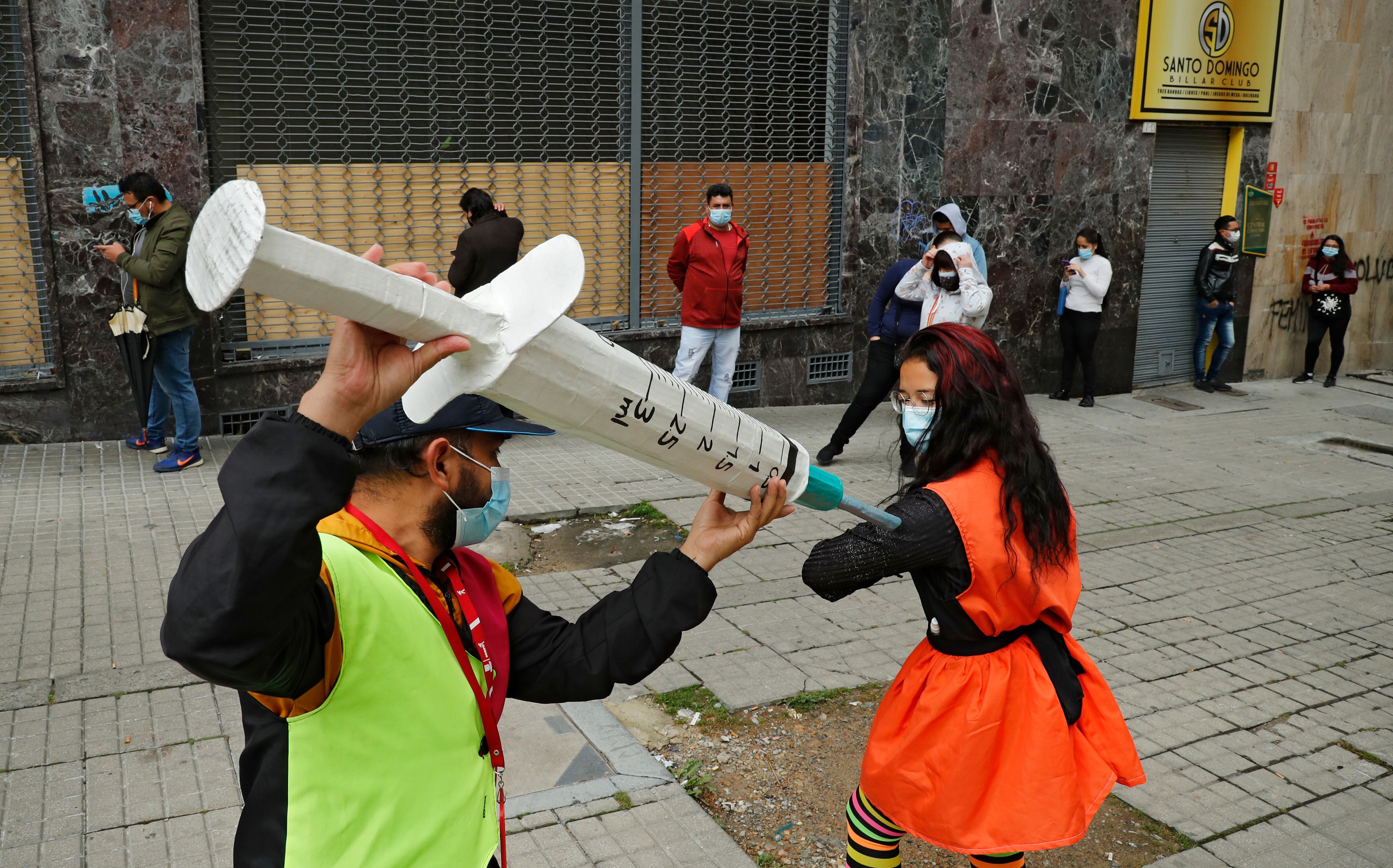 Pruebas PCR gratis de la Secretaría de Salud de Bogotá  para detectar el Covid 19 cuando la cepa Ómicron es la dominante.
Bogotá enero 13 del 2022
Foto Guillermo Torres Reina / Semana