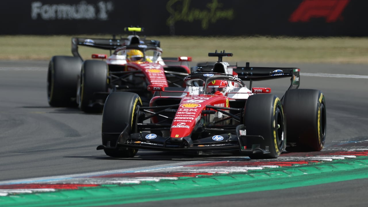 Charles Leclerc y Lewis Hamilton en el Gran Premio de Gran Bretaña.