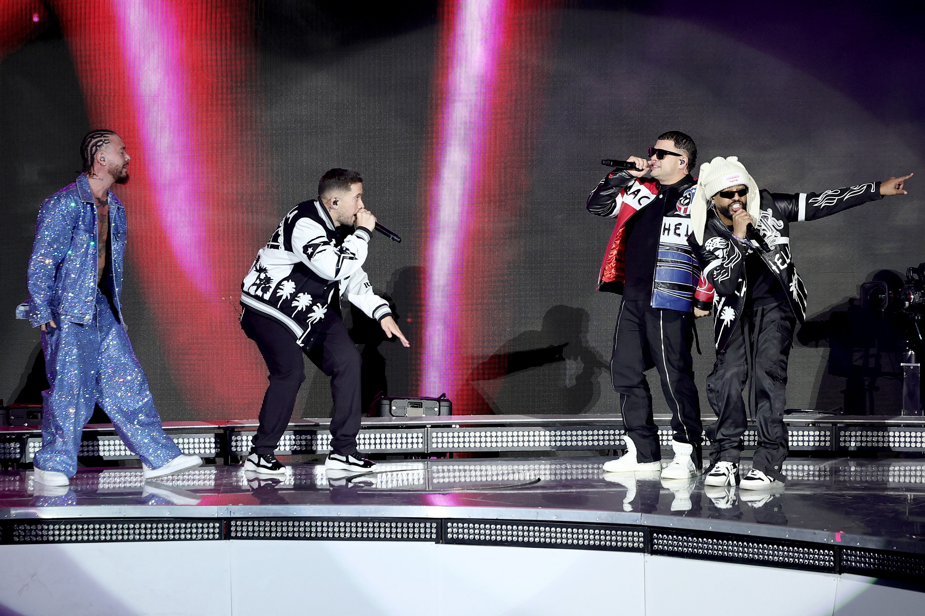 J Balvin causó furor de nuevo en Coachella junto a Will Smith y particular temática galáctica: así fue su show