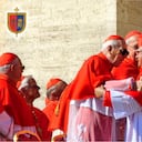 Desde la Plaza de San Pedro en Ciudad del Vaticano, el monseñor Luis José Rueda Aparicio.