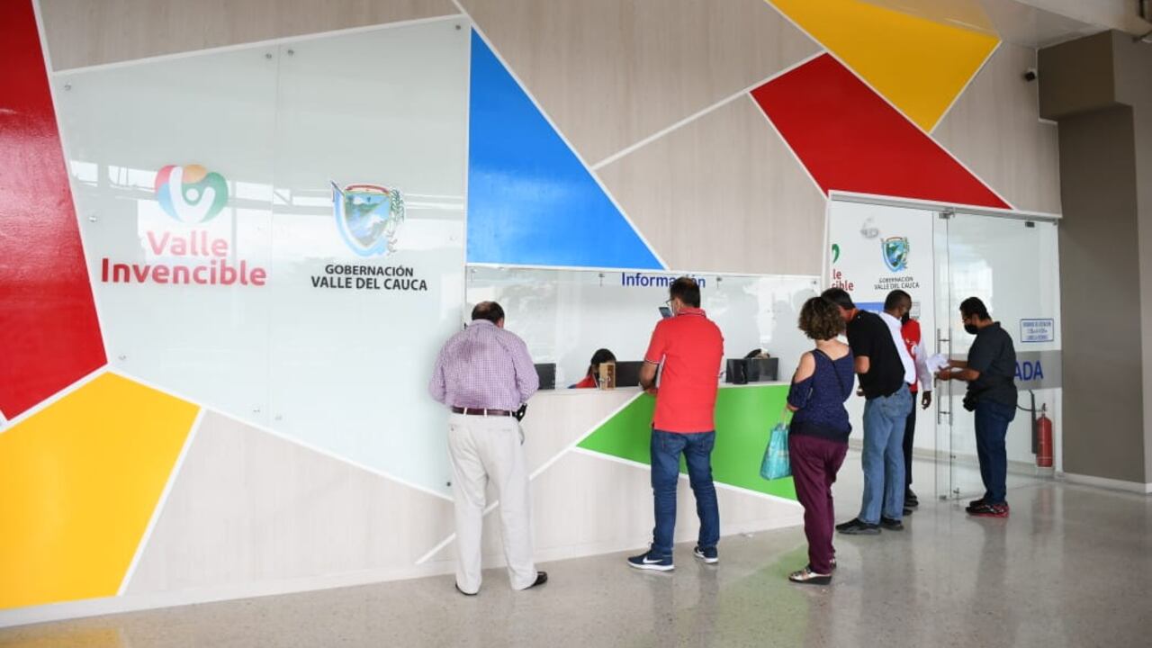 Cali cuenta con dos oficinas, una en el norte y otra en el sur, para la expedir pasaportes.