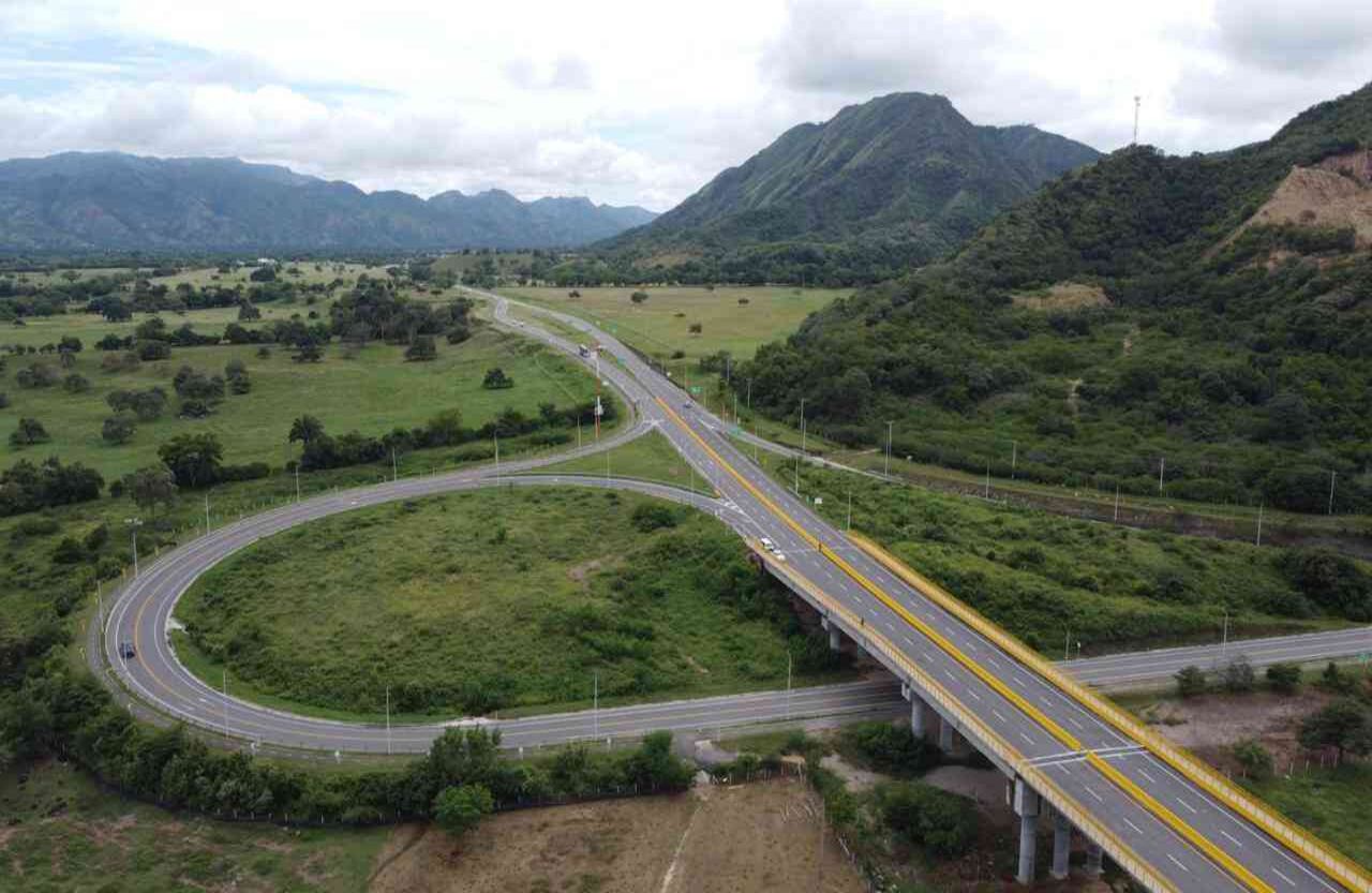 Este viernes, el presidente Iván Duque inauguró la primera vía 4G completa en el país. Desde Honda, Tolima, aseguró que en los próximos dos años habrá más inauguraciones de estas carreteras.