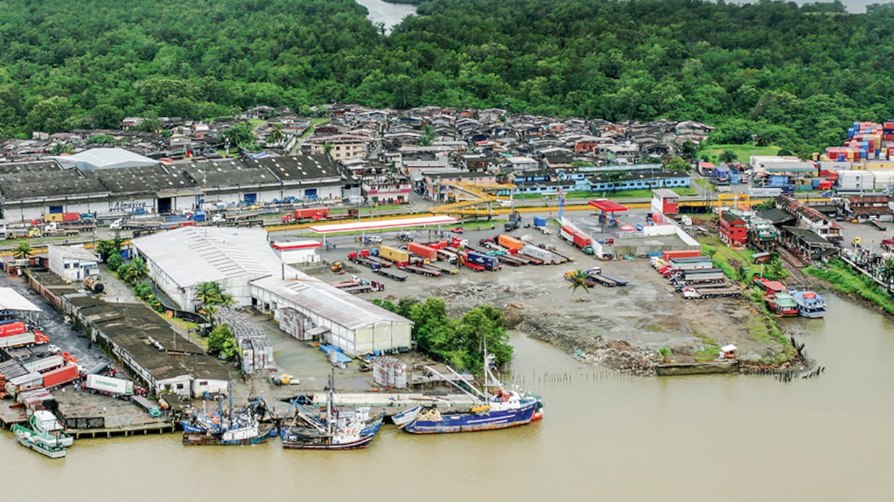 Por el puerto de Buenaventura se mueve el grueso de las importaciones y exportaciones de Colombia.