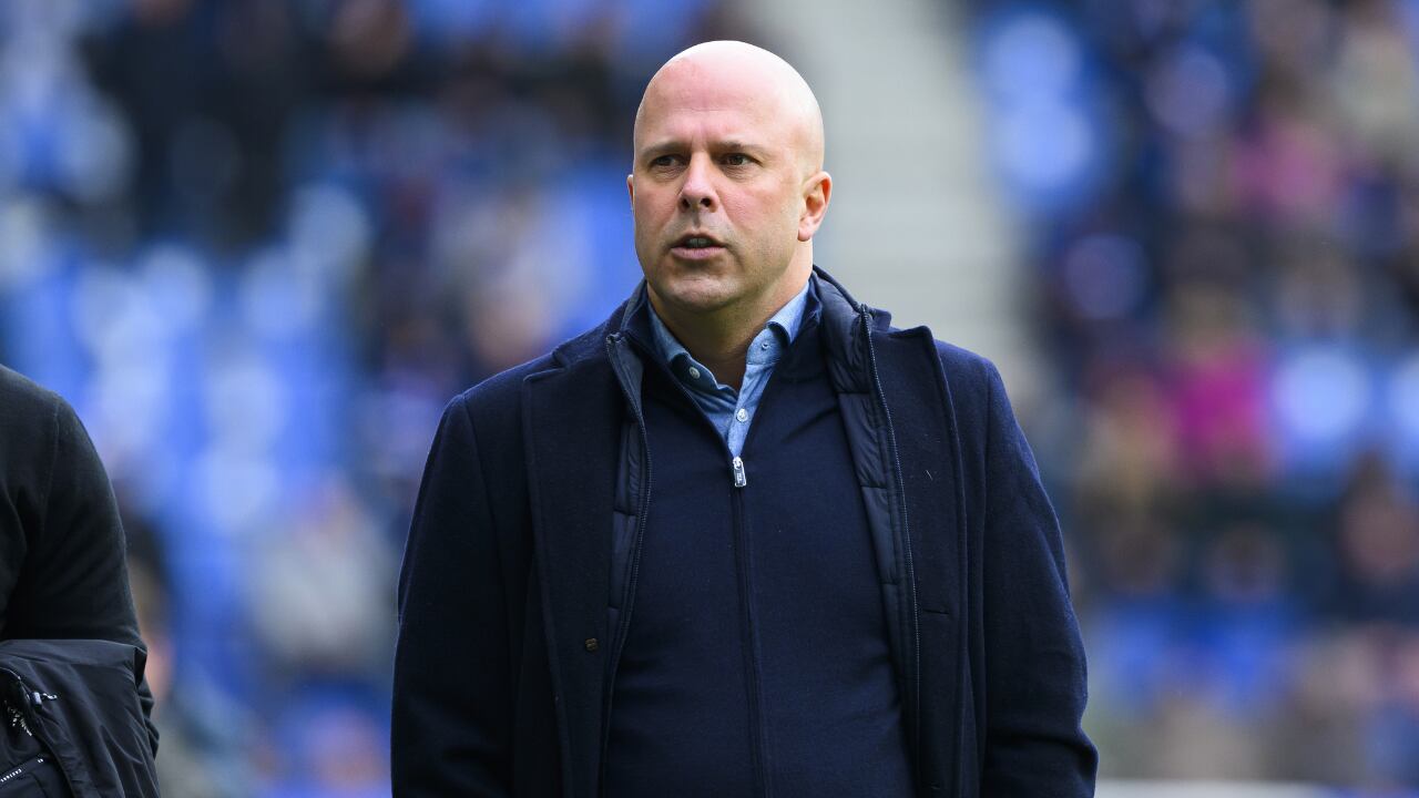 Arne Slot, candidato a ser técnico de Luis Díaz en el Liverpool