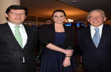  Diego Solano, Tatiana Uribe y Alejandro Figueroa.