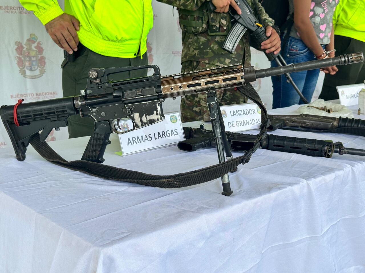 Peligrosa banda en Huila tenía un perro de nueve millones de pesos y un gran arsenal