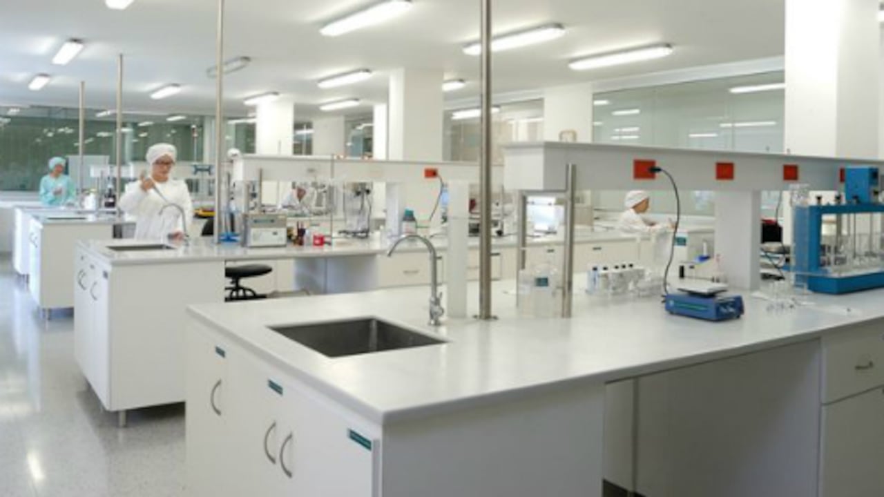 El 80% de sus productos hacen parte de los medicamentos de consumo humano y el 20% es veterinario.