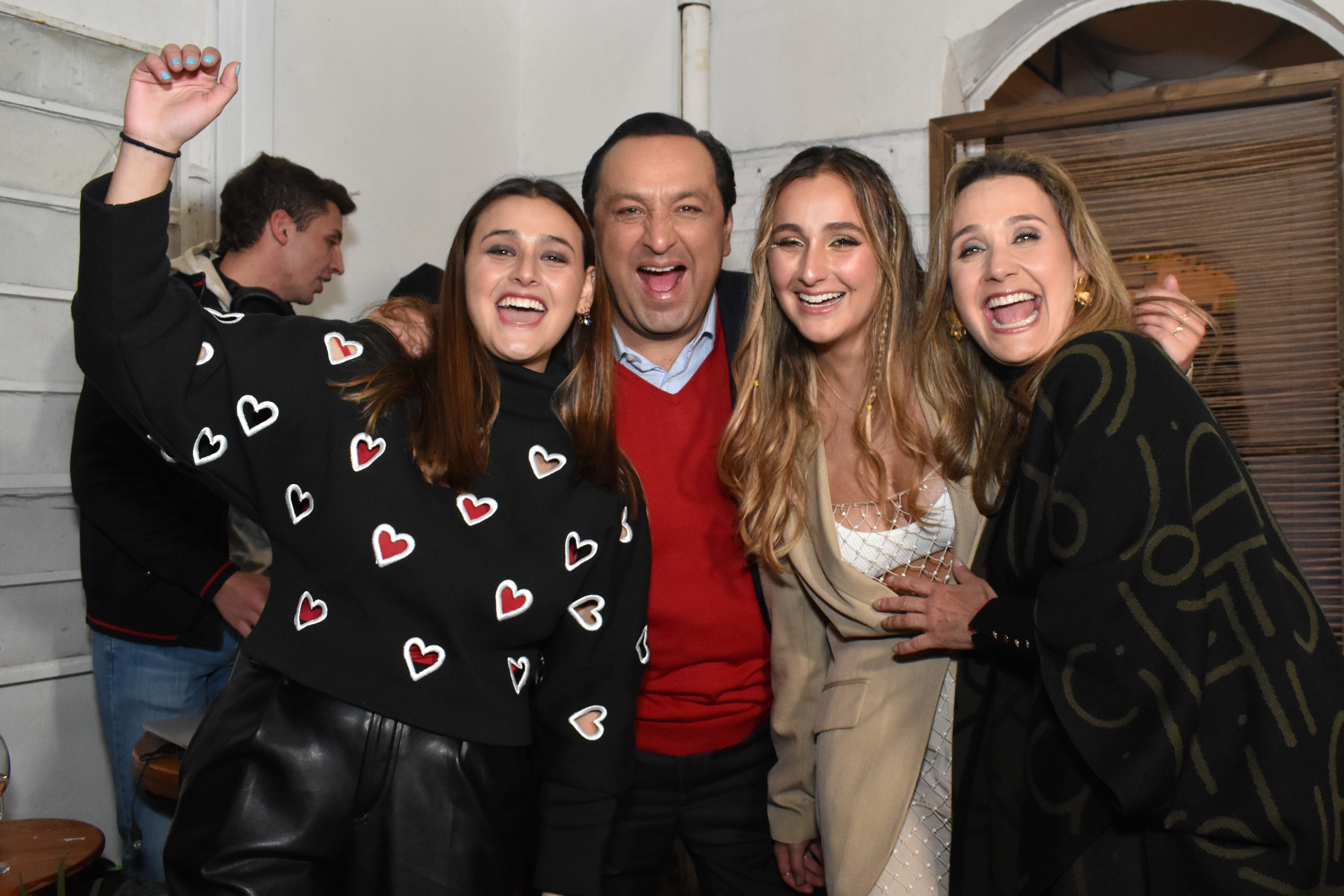 LANZAMIENTO LAURA MARE
“SABOR A COCO”