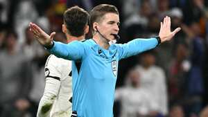 Juez del Madrid vs. Arsenal.