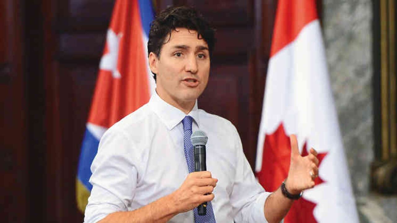 Trudeau eximió de visa a los mexicanos y aceptó a miles de refugiados sirios.